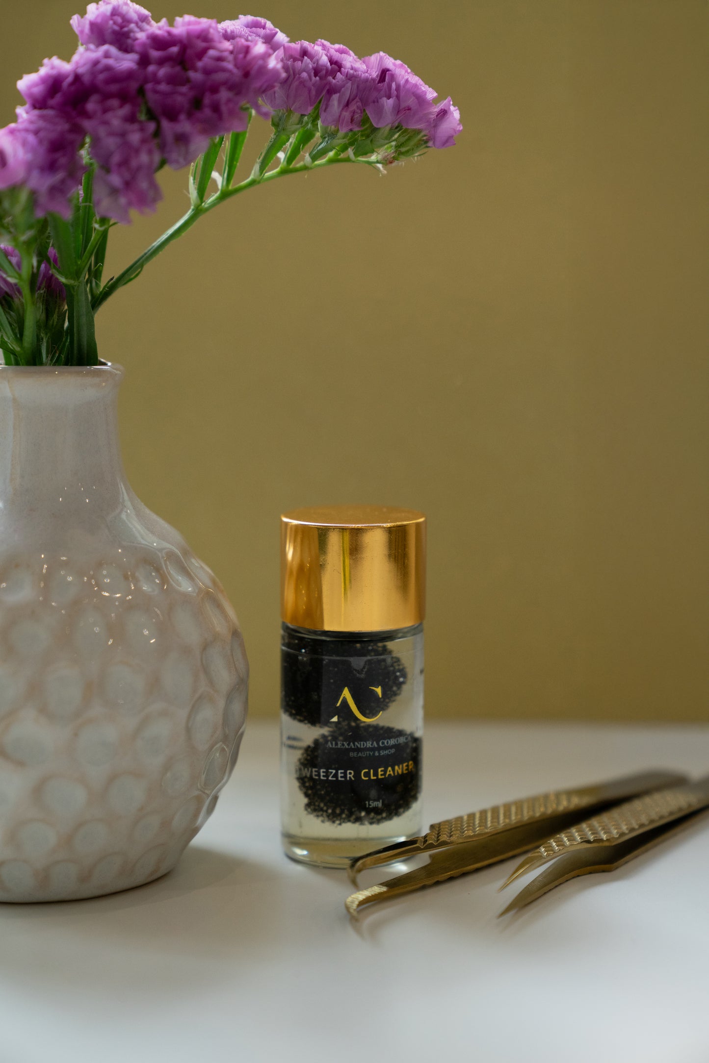 Liquido per pulire le pinzette